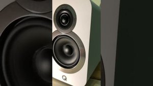 Q Acoustics 3010i - Bass test. Amazing!