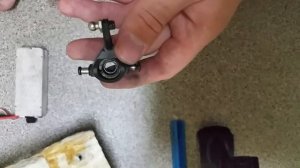 Как вытащить подшипник из кулака,извлечение подшипника из кулака rc brontosaurus,вытаскиваем