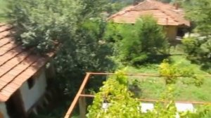 Продается дом в деревне Индже Войвода в горы Странджа, в 40 км от города Бургас и моря в Болгарии.