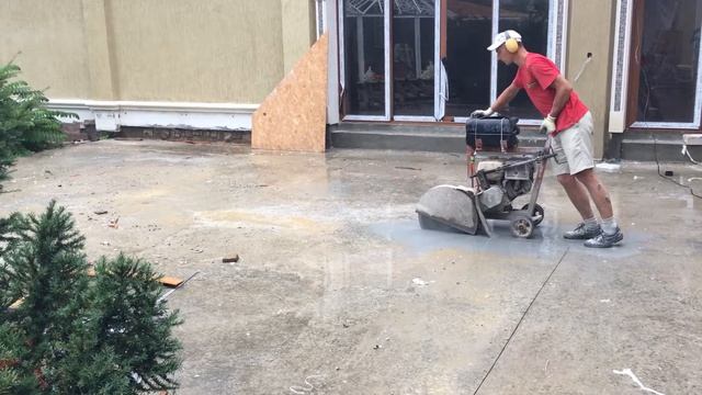 Частичный демонтаж (резка) бетонной площадки в Ялте смотреть онлайн