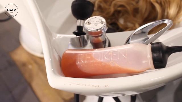 Change Your Hair Color Every Season W/ Redken Shades EQ Gloss | Beauty School | Hair.com By L'Oreal смотреть онлайн