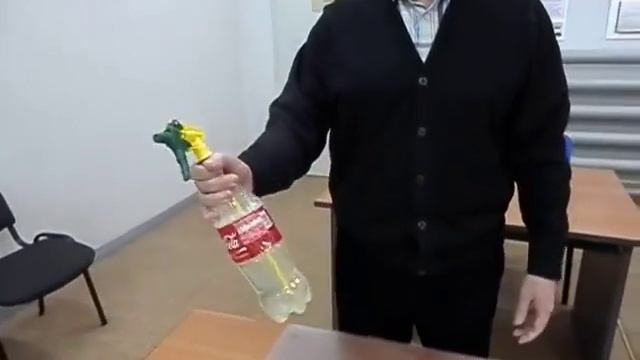 Как правильно наклеить большую наклейку