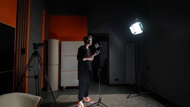 Western Hero Music - Падаю смотреть онлайн