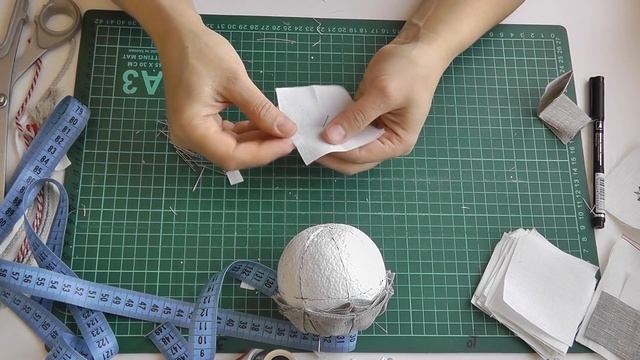 Новогодний шар в технике "артишок". Мастер-класс смотреть онлайн