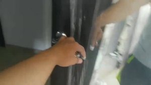 УСТАНОВКА  ВХОДНОЙ ДВЕРИ  С ЗЕРКАЛОМ ВСЕ ПОШЛО НЕ ПО ПЛАНУ / РЕМОНТ  В НОВОСТРОЙКЕ 6