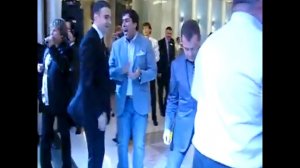Медведев танцует дл Навальног