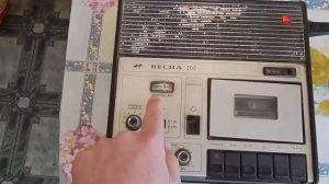 Кассетный магнитофон Весна 202.  Магнитофоны СССР