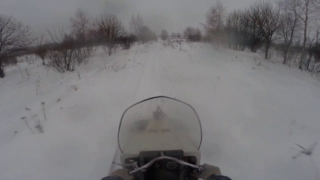 Выживаем в деревне, Буран трудяга, помогает. смотреть онлайн