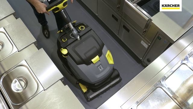 Podlahový mycí stroj KÄRCHER BR 45/22 C BP PACK смотреть онлайн