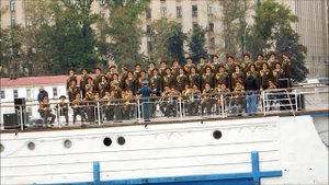 Хор Александрова . Москва майская .