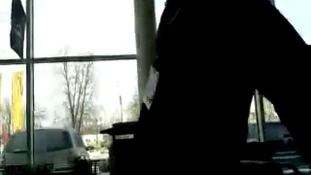 Менеджер автосалона)))