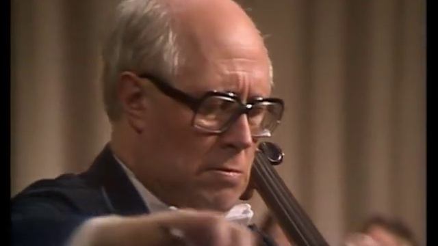 Saint-Saens - Concerto No.1 in A Minor  Mstislav Rostropovich