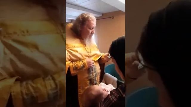 Крещение младеницы Марии-Магдалины в Германии. смотреть онлайн