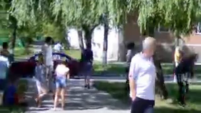 15082011078.mp4 Упавший балкон смотреть онлайн