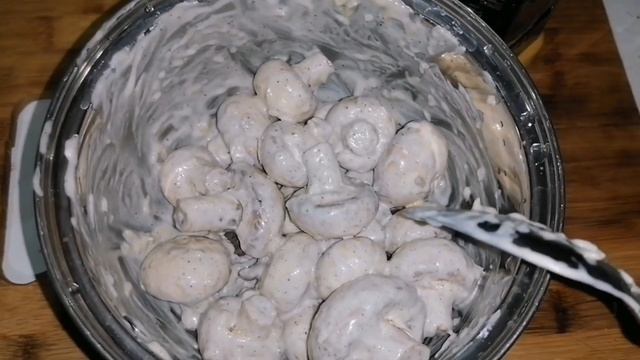 Готовим #шампиньоны, вкусно, быстро. #грибы #готовимнадаче #дачныйсезон #готовимнамангале #вкусно