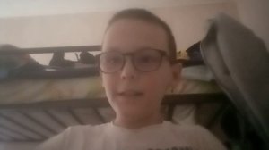 в видео я показал свой лицо подпишите самое главное на телегу дай мне выпущу на туалет Файт