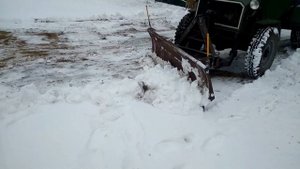 ПОВОРОТНЫЙ ОТВАЛ своими руками для минитрактора