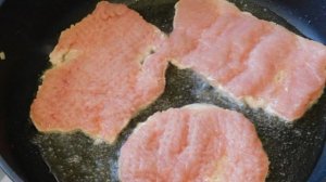 Отбивные с грибами на сковороде