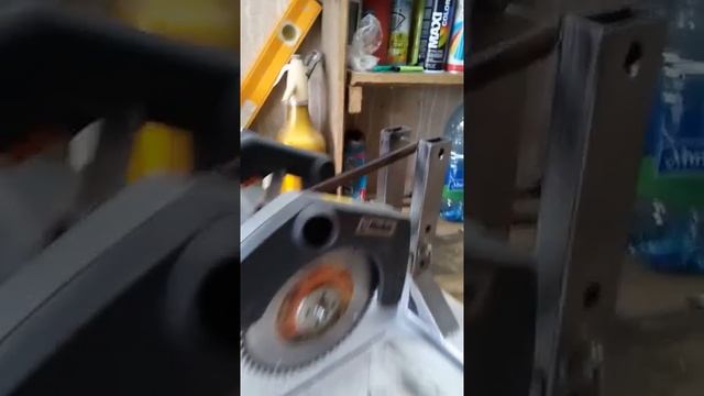 простая торцовочная пила своими руками. смотреть онлайн