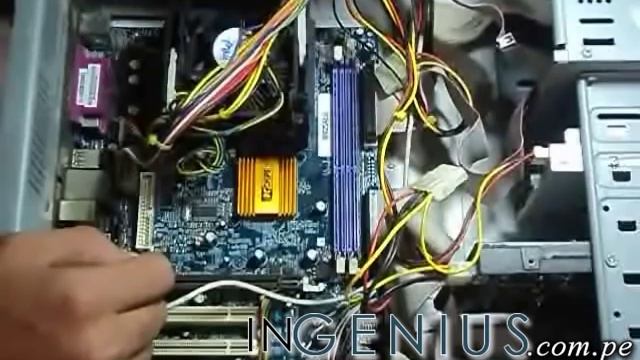 Mi cpu enciende, pero el monitor no da video смотреть онлайн