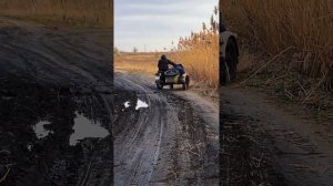 Мотоцикл Урал в деле.  Опозитный выезд, скоро сезон грязи?