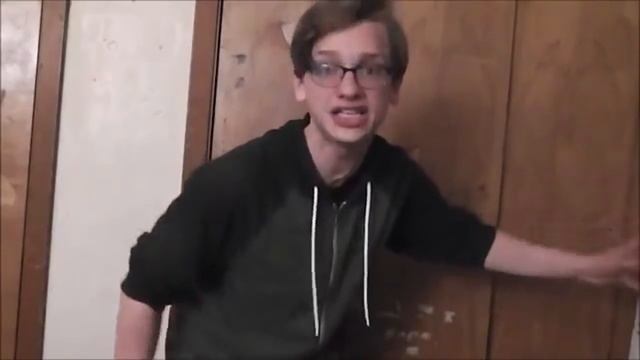 MY YOUTUBE CHANNEL IS GETTING HACKED.. смотреть онлайн