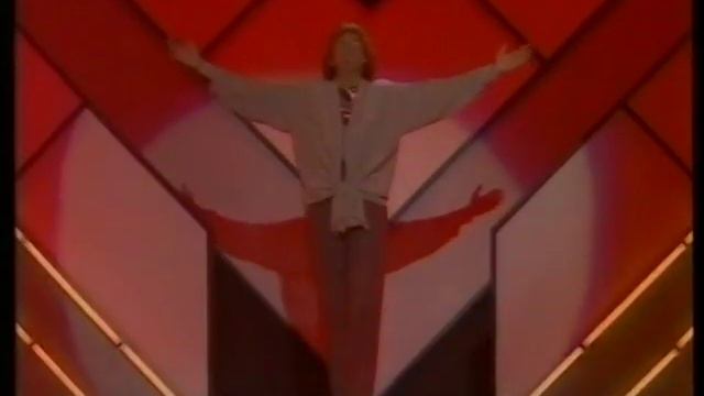 Surprise Surprise titles - Cilla Black - YTV continuity - 1984 смотреть онлайн