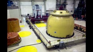 Мирный атом -источник энергии будущего.