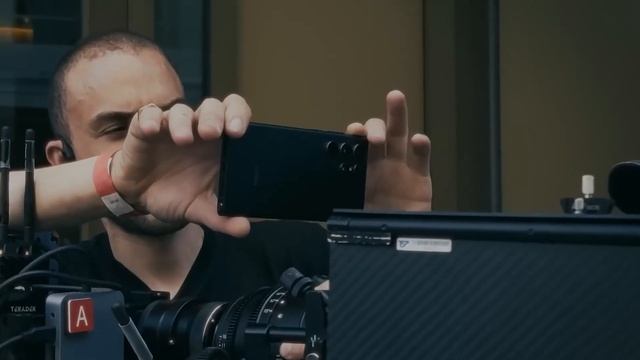 Samsung Galaxy S24 Ultra - НОВАЯ КАМЕРА! смотреть онлайн