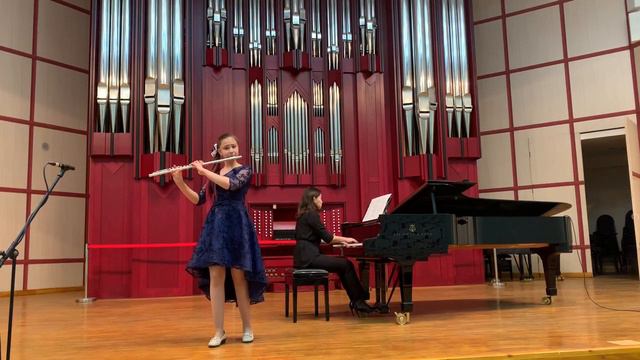 Afina Mavidi 13 years , Andersen Tarantella, Op.55 g-moll смотреть онлайн