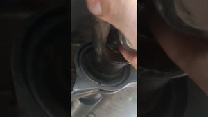 Простая замена подвесного подшипника е39 530 d