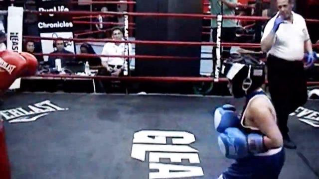 Artemiy Skorokhodov  Adam Andrade : Gleasons Gym Boxing. 75 lb. 3 rounds