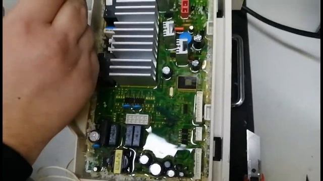 Ремонт электронного модуля стиральной машины Samsung. Как снять компаунд