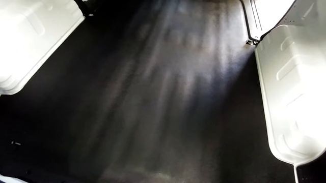 2015 Nissan NV 200 смотреть онлайн