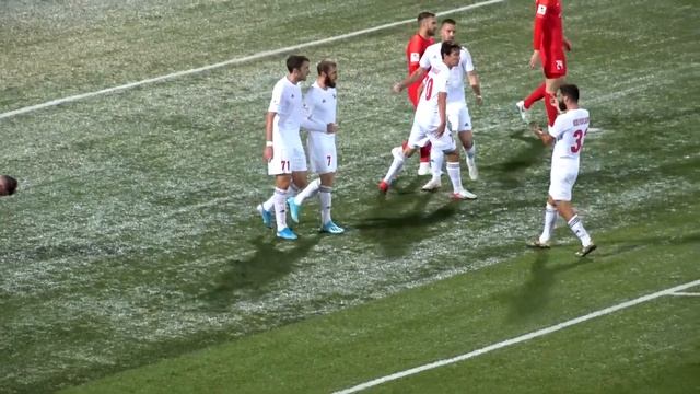 Первый гол в ворота "Енисея" смотреть онлайн