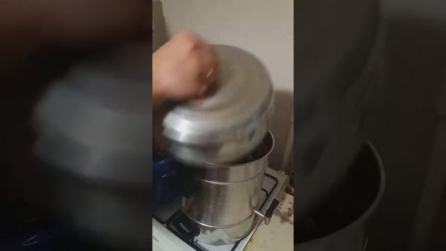 Виноградный сок сорт "Лидия" через соковыпаритель (Часть 3) смотреть онлайн