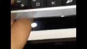 Раскроем ноутбук Packard Bell