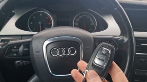 КЛЮЧ АУДИ А4 Б8 КУПИТЬ ДУБЛИКАТ СМАРТ КЛЮЧА ЗАЖИГАНИЯ. AUDI A4 B8 ПРОПИСАТЬ АВТО ЧИП В МИНСКЕ