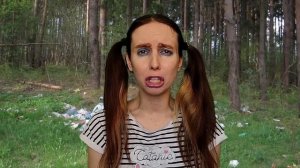 ТИПИЧНОЕ БЫДЛО НА ПРИРОДЕ В ЛЕСУ / МЫЖСЕМЬЯ