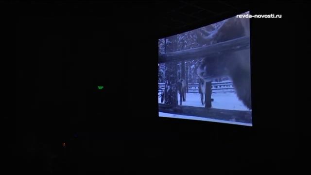 Школьники Ревды познакомились с девочкой, которая ест сырое мясо и разговаривает с оленями смотреть онлайн