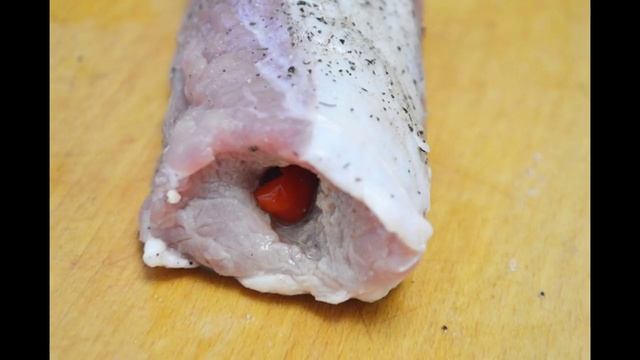 Холодные закуски мясные:Свиная вырезка фаршированная маринованным острым перцем смотреть онлайн