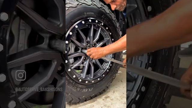 Fortuner Styled in 18’’Fuel Rebel alloys and Tyres✨✅ #alloywheels #alloy #fortuner #fortunerlover смотреть онлайн