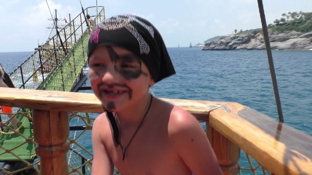 Маленькое путешествие на большом корабле - Алания 15.06.2019 ч.2 смотреть онлайн