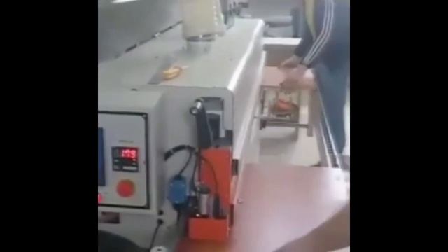 Автоматический кромкооблицовочный станок FILATO OPTIMA 264L - видео работы станка