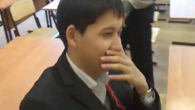 я иралиев азамат и я пользуюсь clear vita abe men смотреть онлайн