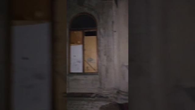 Заброшенный дворец в Крыму