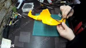 Простая переделка фонаря на 18650.