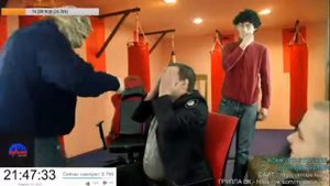БОРЦУХИ ЗАБИВАЮТ СИСЮ