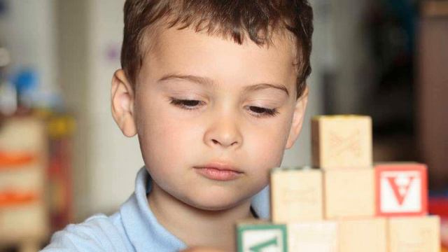 ОТНОШЕНИЕ НАРЦИССА К СВОЕМУ БОЛЬНОМУ РЕБЁНКУ / СЭМ ВАКНИН смотреть онлайн