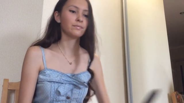 САМЫЙ ЛЕГКИЙ СПОСОБ СДЕЛАТЬ КУДРЯШКИ С ПОМОЩЬЮ УТЮЖКА смотреть онлайн